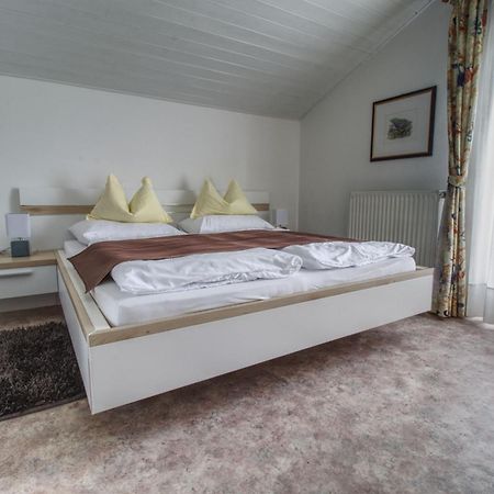 Bed and Breakfast Garni Sonnegg Petersberg Екстер'єр фото